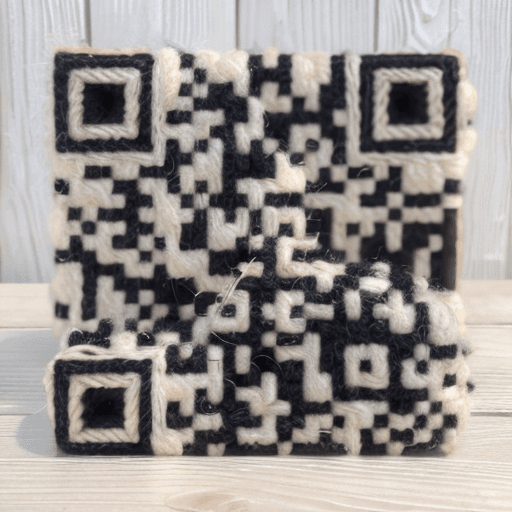 QR artístico de Wool — diseño de Manualidades y Diseño